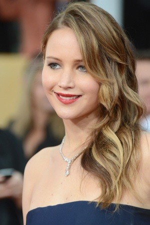 Jennifer Lawrence at the Screen Actors Guild Awards, sporting her stunning hair color.